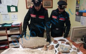 ANZIO - I reperti archeologici recuperati dai Carabinieri (3)